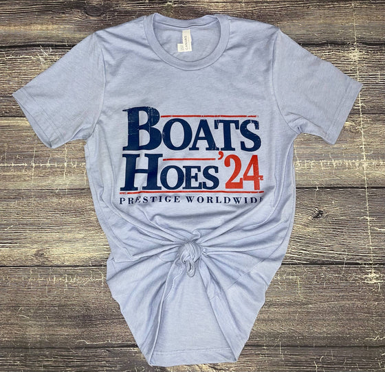 Women's Boats & Hoes Graphic T-Shirt